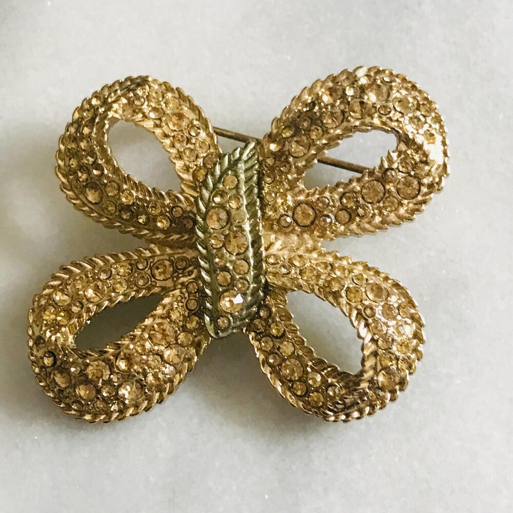 Vintage Rhinestone Bow Ribbon Brooch - Gold Tones - Champagne Rhinestones